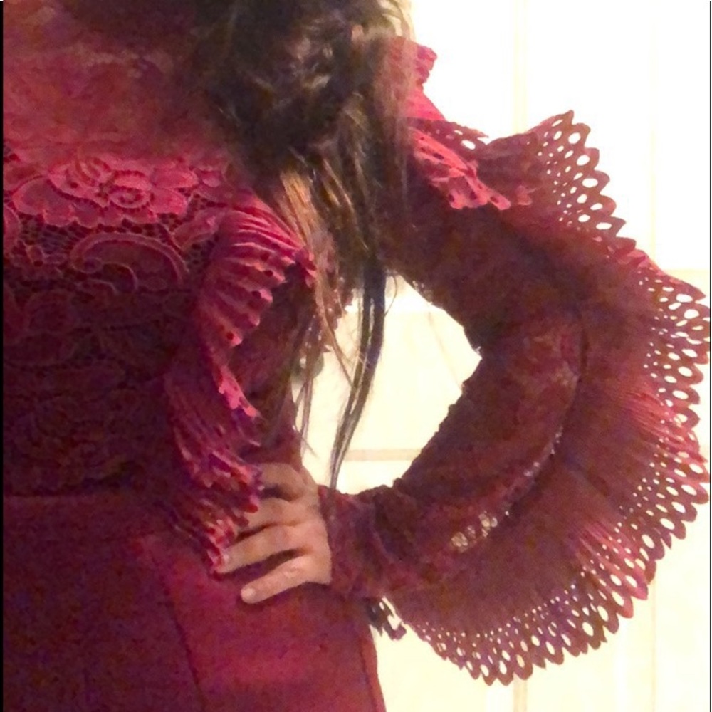 Preloved maroon dress, ruffles $20 M